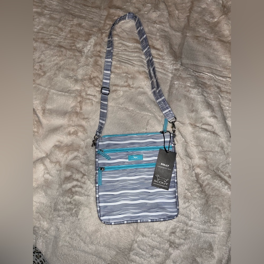 Scout Crossbody bag